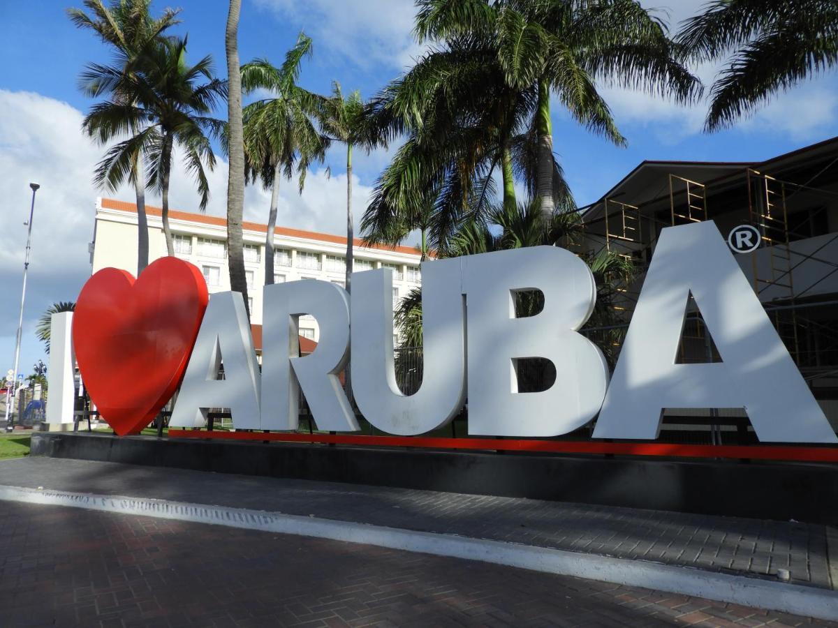 Palmita Hostel Aruba Oranjestad Zewnętrze zdjęcie