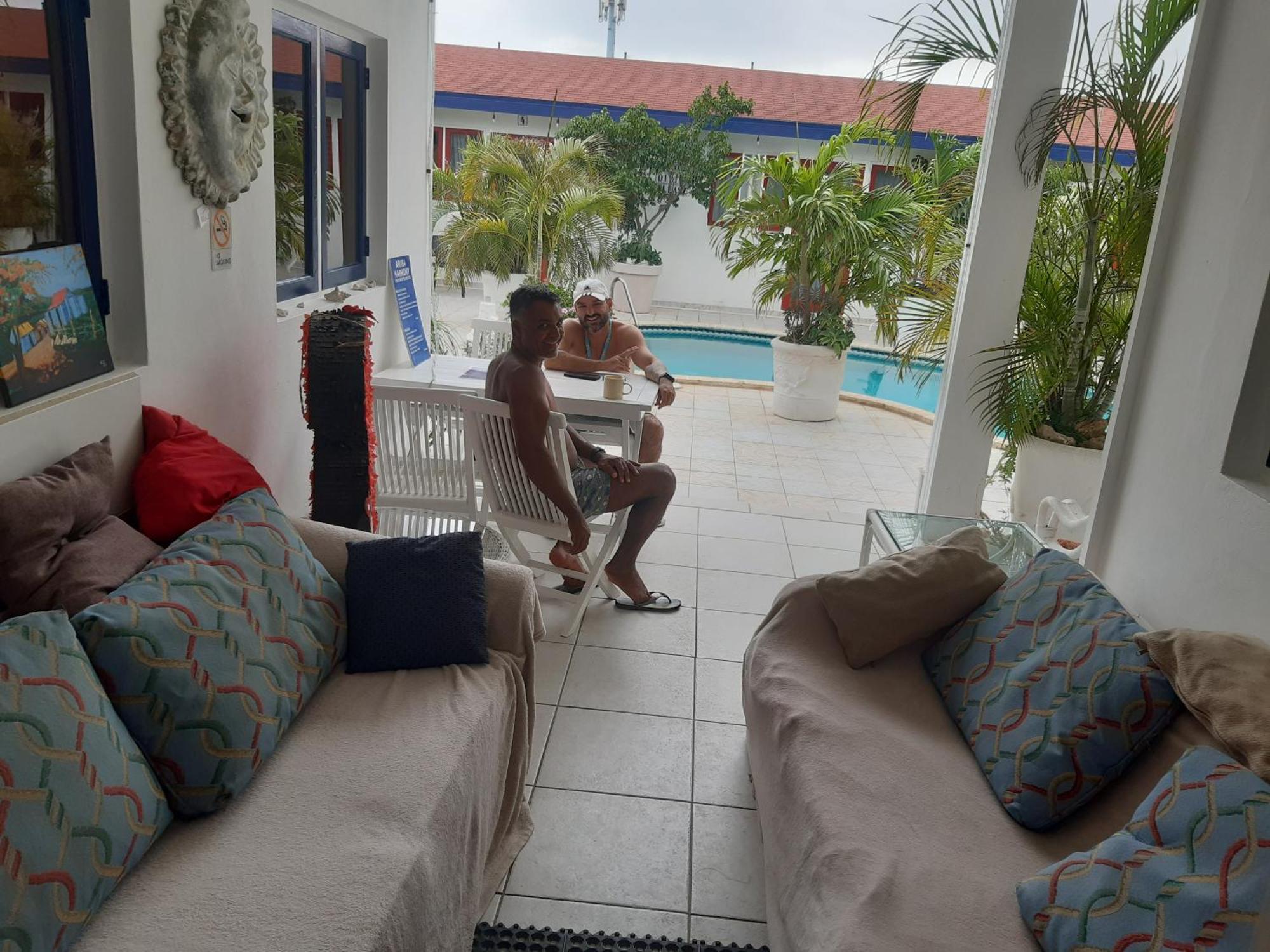 Palmita Hostel Aruba Oranjestad Zewnętrze zdjęcie